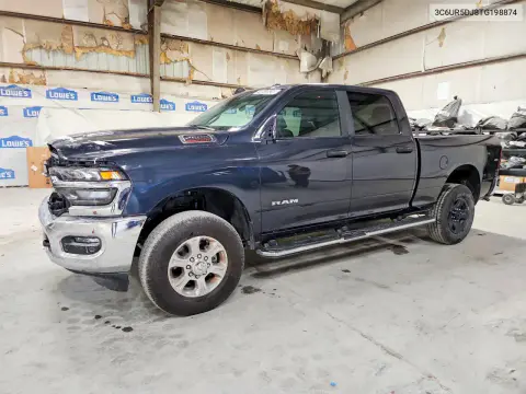 3C6UR5DJ8TG198874 — 2026 RAM 2500, Передняя часть, фото до ремонта