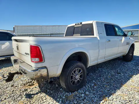 2015 RAM 3500 VIN 3C63R3MLXFG616826 фото 3