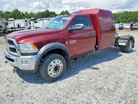 3C7WRMDL5GG238740 — 2016 RAM 5500, Передняя часть (Front End), фото до ремонта