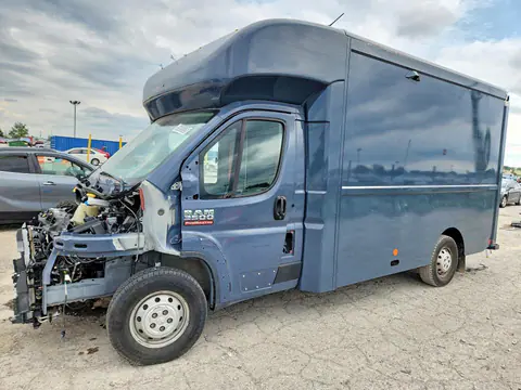 3C7WRVMGXNE136481 — 2022 RAM Promaster 3500, Передняя часть (Front End), фото до ремонта