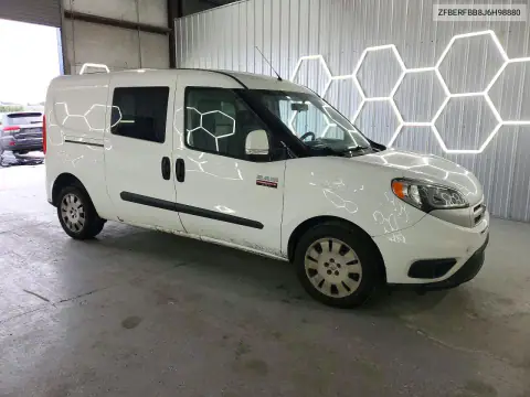 ZFBERFBB8J6H98880 — 2018 RAM Promaster CITY, фото 4 с аукциона Copart 20.10.2026, Мелкие вмятины и царапины