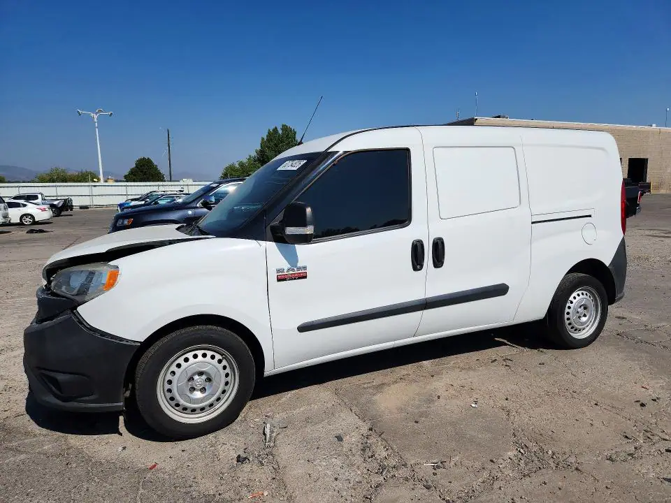 ZFBHRFAB5K6M43386 RAM Promaster CITY 2019 — повреждение Передняя часть, фото до ремонта