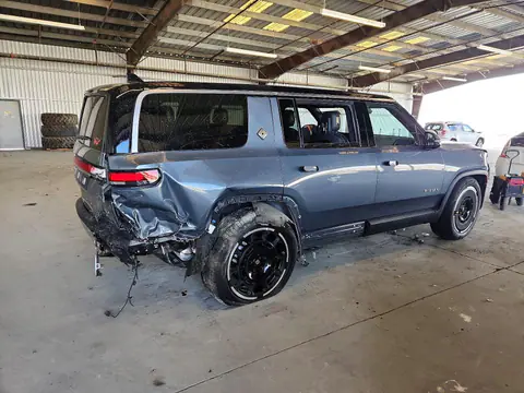 2025 Rivian R1s VIN 7PDSGBBA3SN048046 фото 3