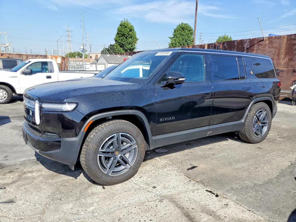 2026 Rivian R1s VIN 7PDSGGBA8TN078142 фото 1