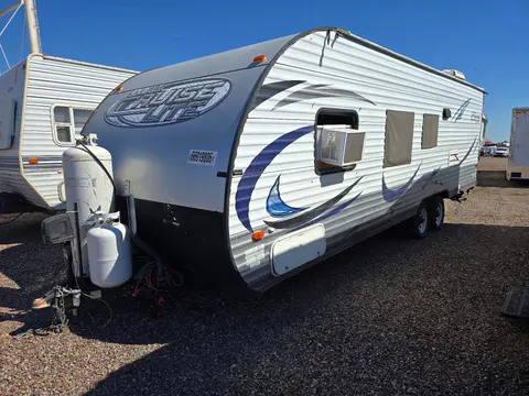 4X4TSMB26ER404303 — 2014 Salem By Forest Trailers, Боковая часть (Side), фото до ремонта