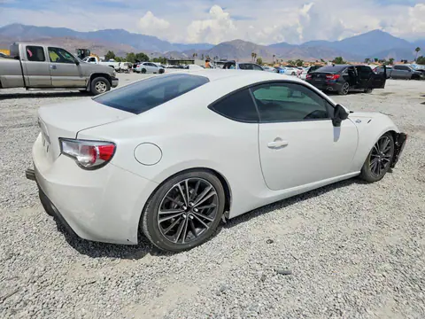 JF1ZNAA11F9703753 — 2015 Scion FR-S, фото 3 с аукциона Copart 14.10.2026, Передняя часть