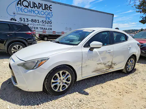 3MYDLBZV8GY134291 — 2016 Scion iA, Боковая часть (Side), фото до ремонта