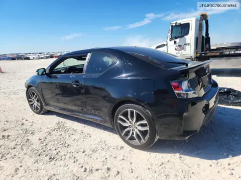2016 Scion Tc Base VIN JTKJF5C70GJ016964 фото 2