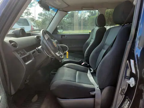 JTLKT324564076756 — 2006 Scion XB, фото 7 с аукциона Copart, Передняя часть