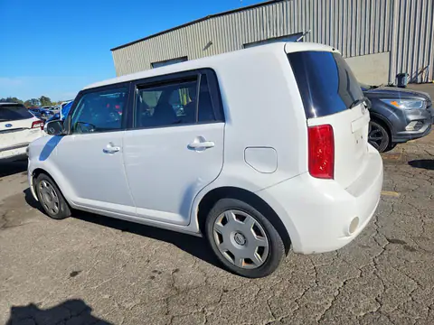 2010 SCION XB VIN JTLZE4FE5A1115874 фото 2