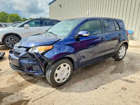 JTKKU4B42C1023257 — 2012 Scion xD, Передняя часть (Front End), фото до ремонта
