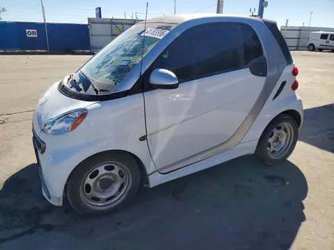2015 SMART CARS FORTWO VIN WMEEJ3BA4FK810398 фото 1