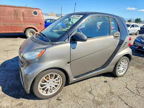 WMEEJ3BA2BK437548 — 2011 Smart Fortwo, Мелкие вмятины и царапины (Minor Dent/Scratches), фото до ремонта