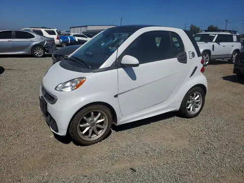 WMEEJ9AA8GK843247 — 2016 Smart Fortwo, Передняя часть (Front End), фото до ремонта