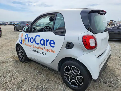2019 Smart Fortwo VIN WMEFJ9BA9KK367442 фото 2