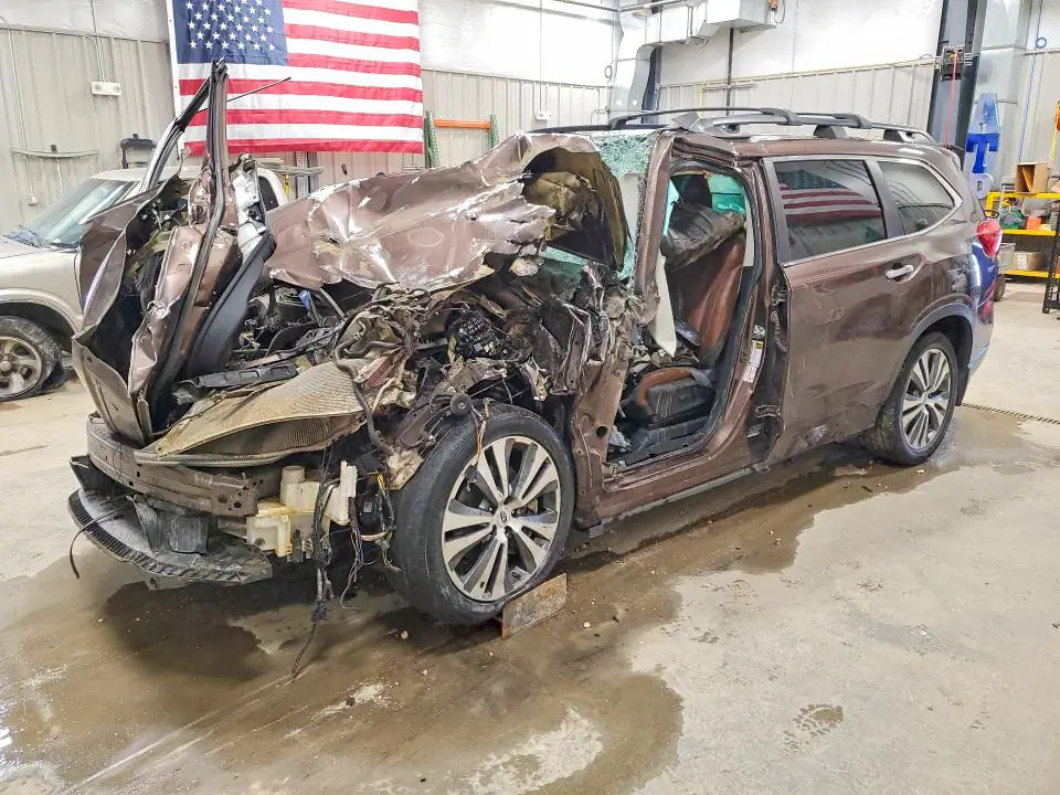4S4WMARD4K3423672 Subaru Ascent 2019 — повреждение Передняя часть, фото до ремонта