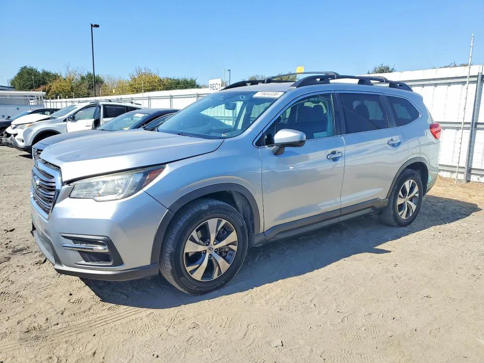 2020 Subaru Ascent VIN 4S4WMACD5L3446596 фото 1