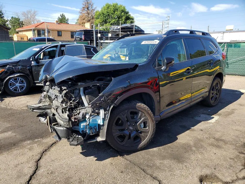 2023 Subaru Ascent VIN 4S4WMAKD1P3402635 фото 1