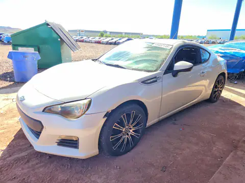 JF1ZCAB15E9601777 — 2014 Subaru BRZ, Боковая часть (Side), фото до ремонта