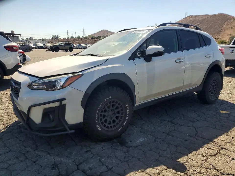 JF2GTANC4K8228832 Subaru Crosstrek 2019 — повреждение Передняя часть, фото до ремонта