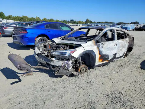 JF2GTAMC4LH241356 — 2020 Subaru Crosstrek, Вандализм (Vandalism), фото до ремонта