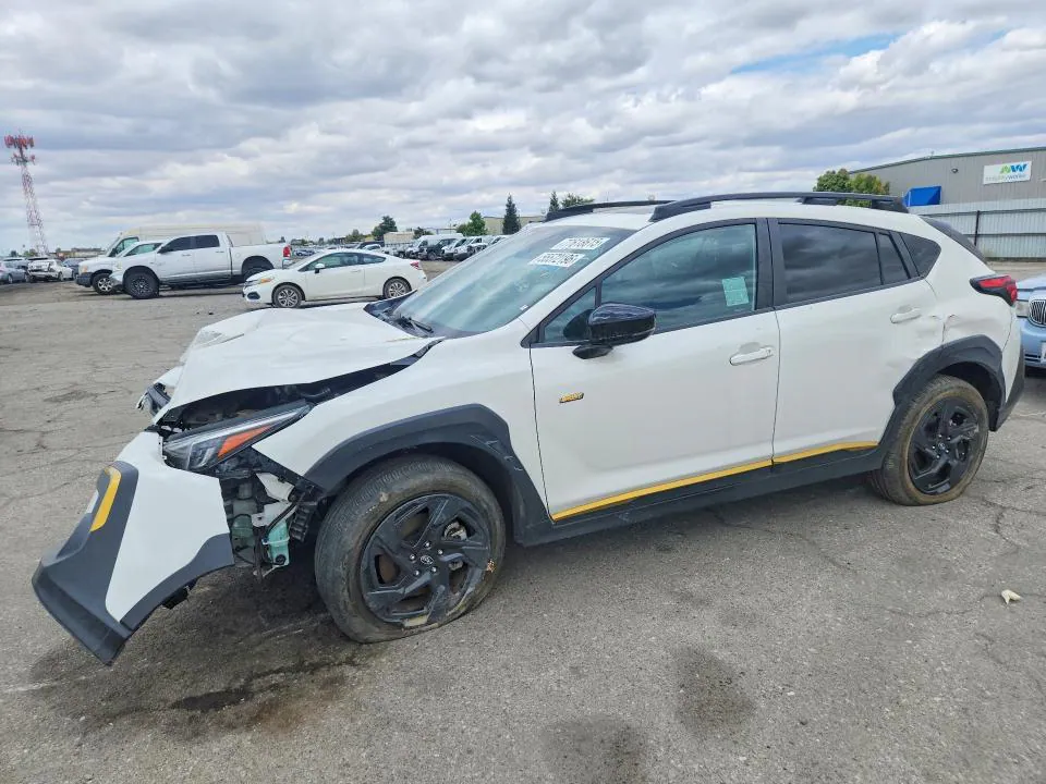 2024 Subaru Crosstrek VIN 4S4GUHF61R3730617 фото 1