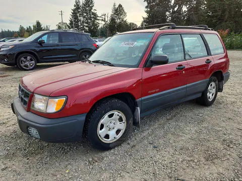 JF1SF6351WH779880 — 1998 Subaru Forester, Боковая часть (Side), фото до ремонта