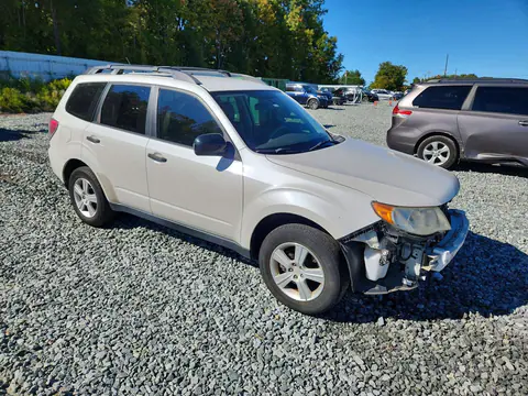 2010 Subaru Forester Xs VIN JF2SH6BC9AH771220 фото 4