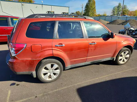 2010 Subaru Forester 2.5X Premium VIN JF2SH6CC4AH789610 фото 3