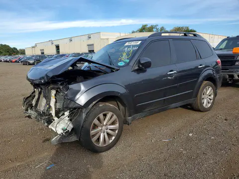 JF2SHADC4CH439253 — 2012 Subaru Forester, Передняя часть (Front End), фото до ремонта
