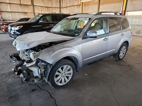 JF2SHADC7DH442004 — 2013 Subaru Forester, Передняя часть (Front End), фото до ремонта