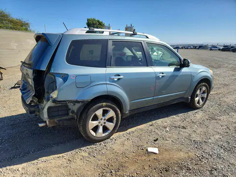 2013 SUBARU FORESTER VIN JF2SHGGC2DH420863 фото 3