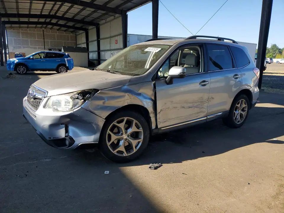 JF2SJAUC9FH409674 Subaru Forester 2015 — повреждение Передняя часть, фото до ремонта