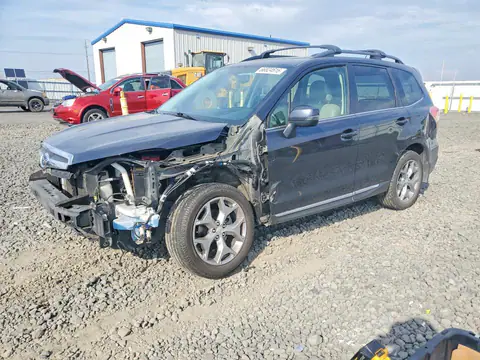 JF2SJAUC5FH448424 — 2015 Subaru Forester, Передняя часть (Front End), фото до ремонта