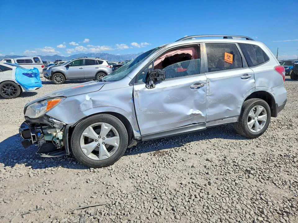 2016 Subaru Forester VIN JF2SJADC8GH502753 фото 1