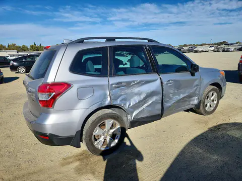 2016 Subaru Forester VIN JF2SJABC5GH435001 фото 3