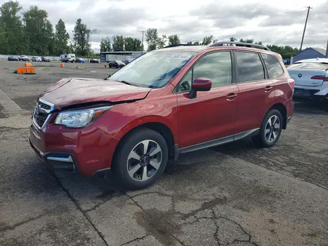 JF2SJAGC1HH510710 — 2017 Subaru Forester, Передняя часть (Front End), фото до ремонта