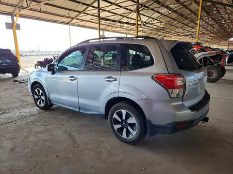 JF2SJAGC6HH454439 — 2017 Subaru Forester, фото 2 с аукциона Copart 14.10.2026, Повреждения со всех сторон