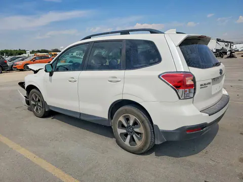 2017 Subaru Forester VIN JF2SJAEC3HH403824 фото 2
