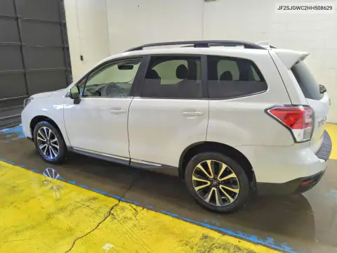 JF2SJGWC2HH508629 — 2017 Subaru Forester, фото 2 с аукциона Copart 15.10.2026, Механические повреждения