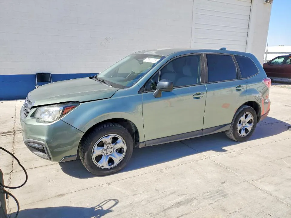 2017 SUBARU FORESTER VIN JF2SJAAC4HH456666 фото 1