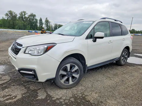 JF2SJAECXJH534397 — 2018 Subaru Forester, Передняя часть, фото до ремонта