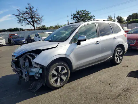 JF2SJAGCXJH614621 — 2018 Subaru Forester, Передняя часть (Front End), фото до ремонта