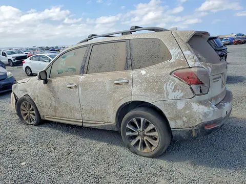 2018 Subaru Forester VIN JF2SJGWCXJH579650 фото 2
