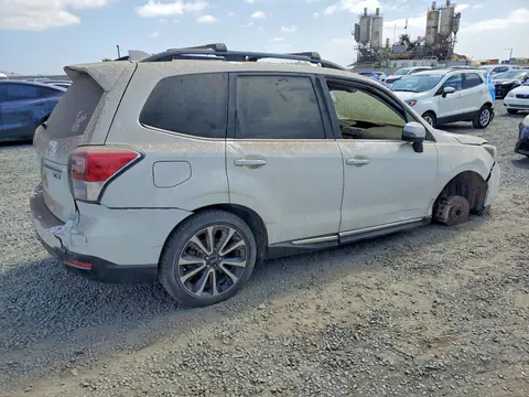 2018 Subaru Forester VIN JF2SJGWCXJH579650 фото 3