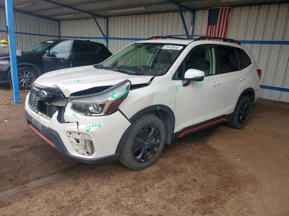JF2SKAKC7KH575654 Subaru Forester 2019 — повреждение Передняя часть, фото до ремонта