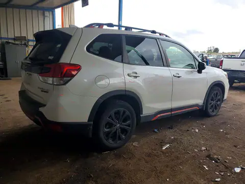 JF2SKAKC7KH575654 — 2019 Subaru Forester, фото 3 с аукциона Copart 30.09.2026, Передняя часть