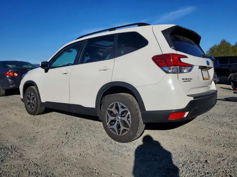 2019 Subaru Forester VIN JF2SKAGCXKH588469 фото 2