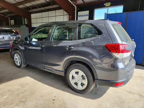 2020 Subaru Forester VIN JF2SKAAC9LH415178 фото 2