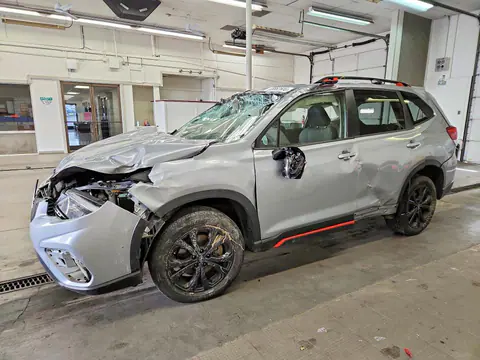 JF2SKARC7MH417386 — 2021 Subaru Forester, Опрокидывание (Rollover), фото до ремонта